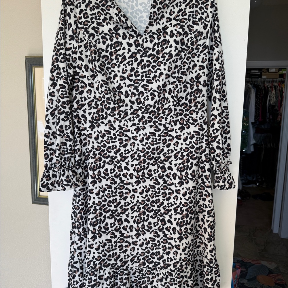 Leopard Print Long Sleeve Dress